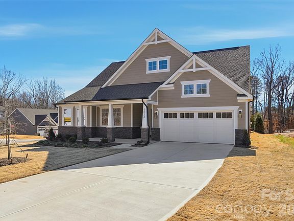 2nd image of 5026 McLaughlin Dr