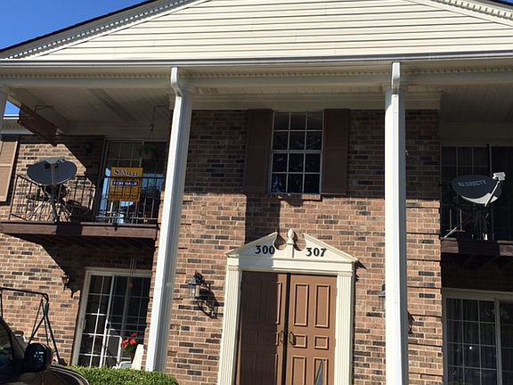 5th image of 304 Logsdon Ct