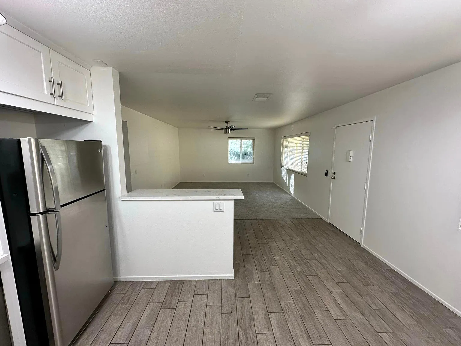 2 bed, 1100 sqft, $2,595 — Photo 3