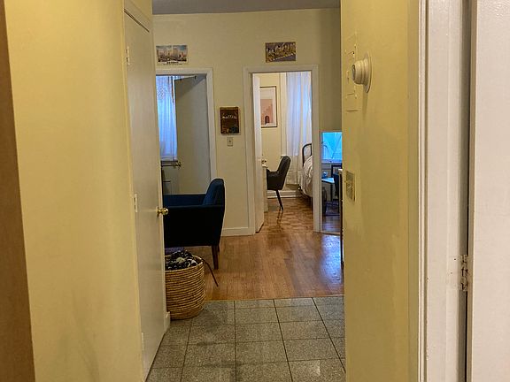 4th image of 145 Endicott St APT B