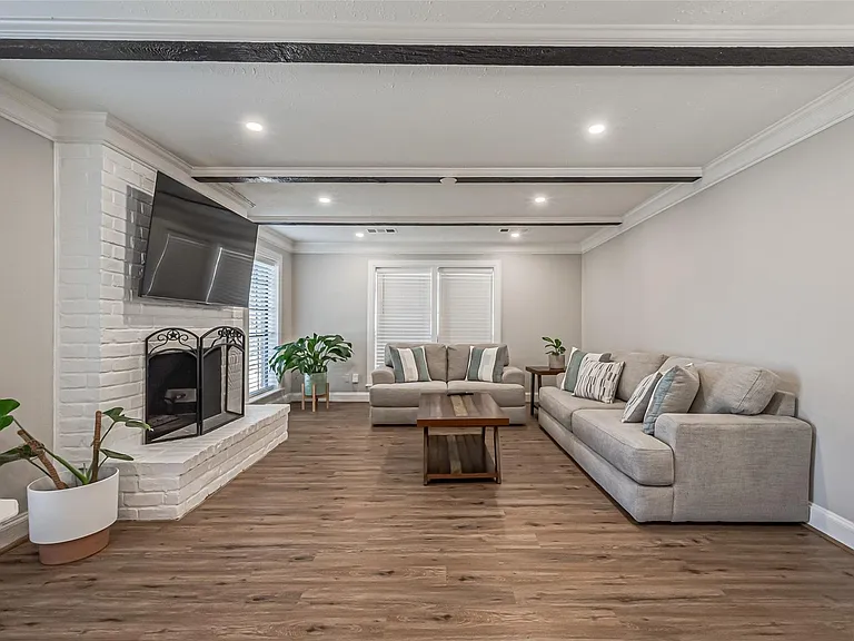 15211 Camino Del Sol Dr — Photo 14