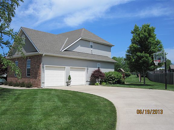 Side Entry Garage