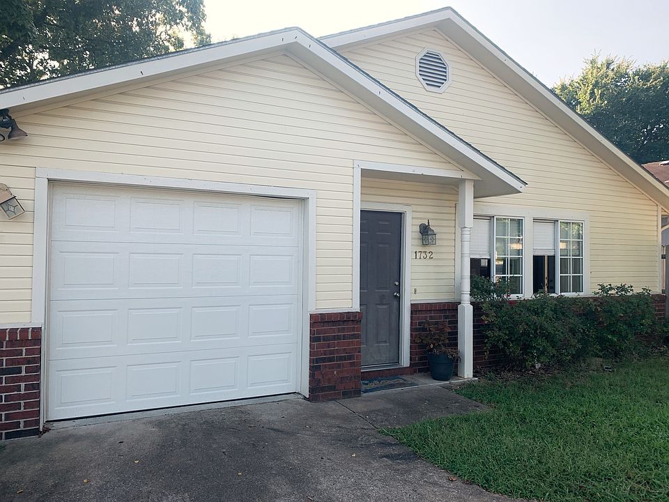 1st image of 1732 N Garland Ave