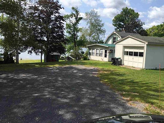 4th image of 494 Route 67