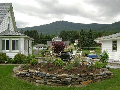 Landscaping with Mountain View