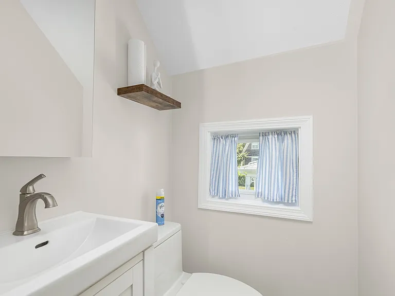 5 Perkins Ave #2 — Photo 18