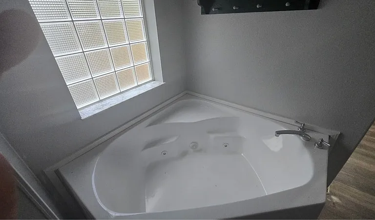 6230 Anniedora Ln — Photo 6