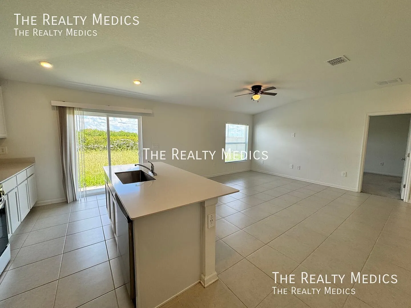 Available Now! Brand New 3 Bedroom/2 Bath In Lake Wales Be The First To Live Here! Washer And Dry... — Photo 4