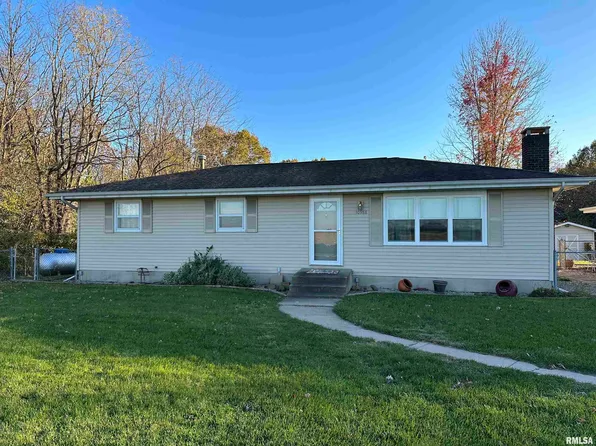 10988 Darnell Rd, Dawson, IL 62520