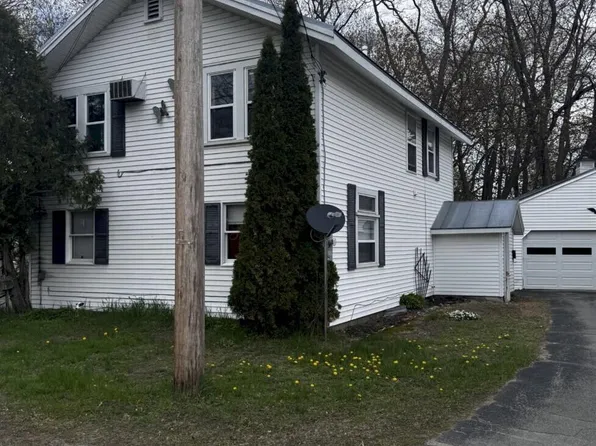 8 Preble Avenue, Madison, ME 04950