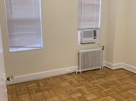 Q Street Apartments