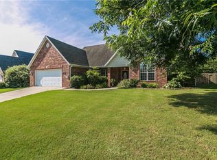 6303 W Persimmon St, Fayetteville, AR 72704