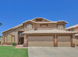 1322 W Lobster Trap Dr, Gilbert, AZ 85233