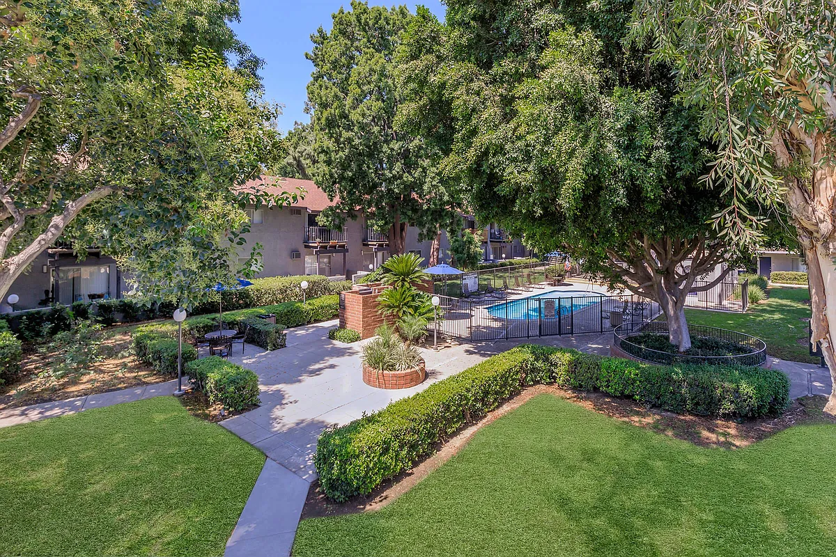 Building Photo - La Ramada Apartment Homes