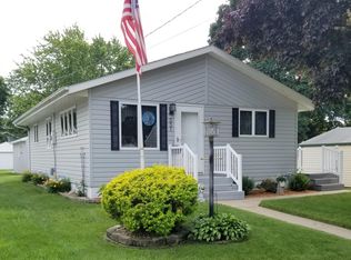 331 24th St SW, Mason City, IA 50401