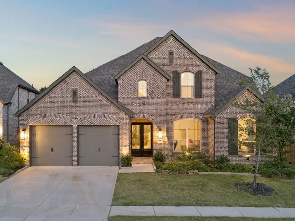 708 Bluestem Dr, Aubrey, TX 76227