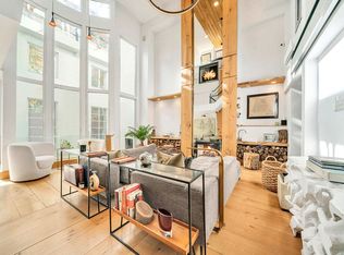 16 Minetta Ln, New York, NY