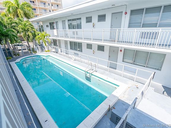 2nd image of 7609 Carlyle Ave APT 8