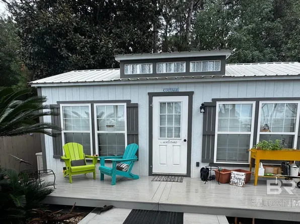 156 Defuniak Loop, Lillian, AL 36549