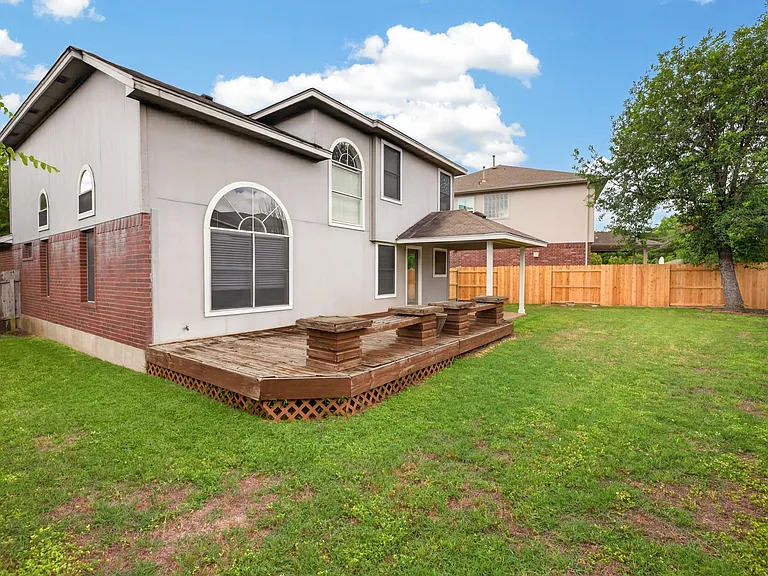 907 Settlement Cv — Photo 31