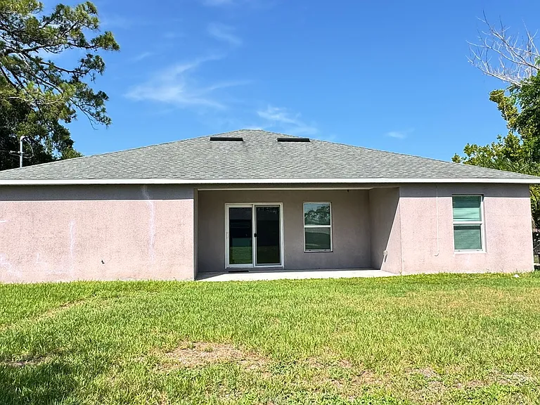 851 San Filippo Dr SE — Photo 27