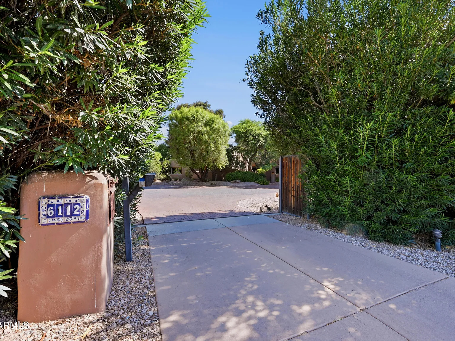 5 bed, 3.5 bath, 5244 sqft, $12,000 — Photo 1