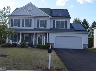 45 Cumberland Estates Dr, Mechanicsburg, PA 17050