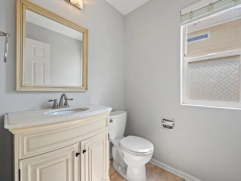 12934 Jasmine Way — Photo 6