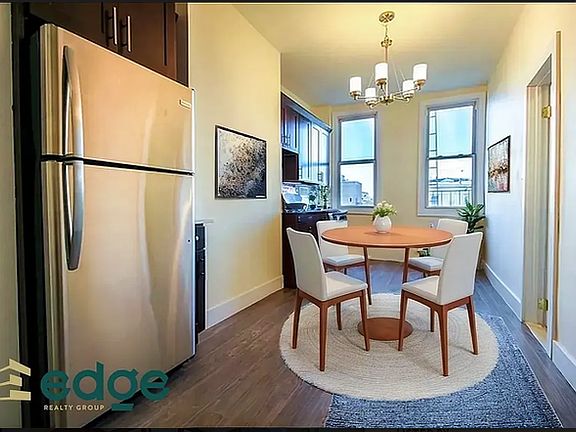 4th image of 161 Troutman St #4R