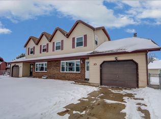 10 Ruby Ct, Madison, WI 53714