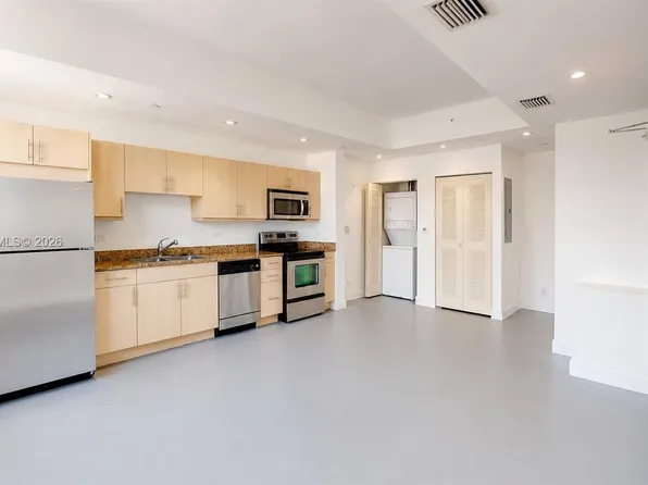 111 E Flagler St APT 810, Miami, FL 33131