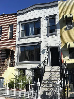 Rented by Verus Real Estate | media 31