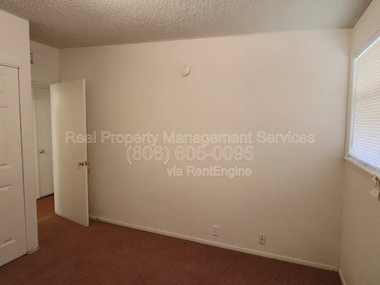 2707 63rd St — Photo 7