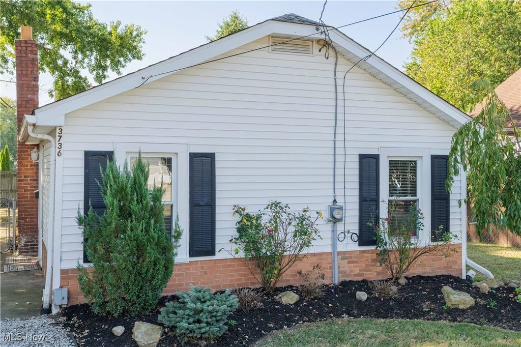 Real estate listing image