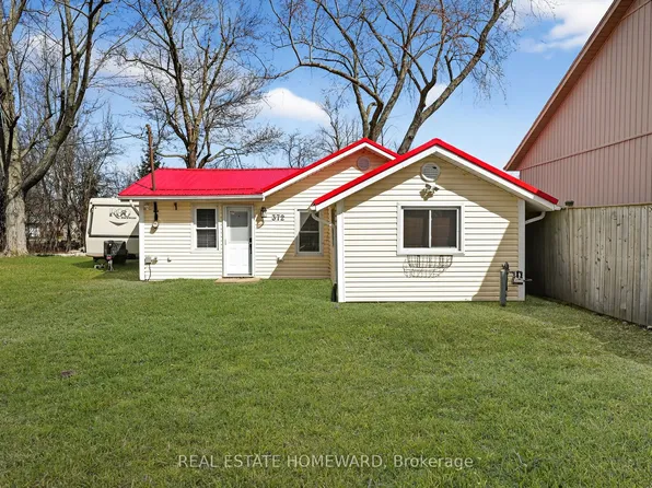 372 Buffalo Rd, Fort Erie, ON L2A 5G4
