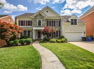 10706 Stable Ln, Potomac, MD 20854