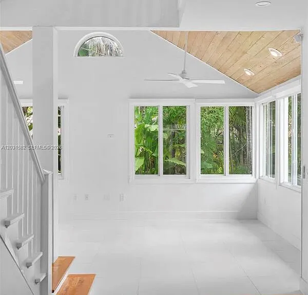 3945 Loquat Ave — Photo 13