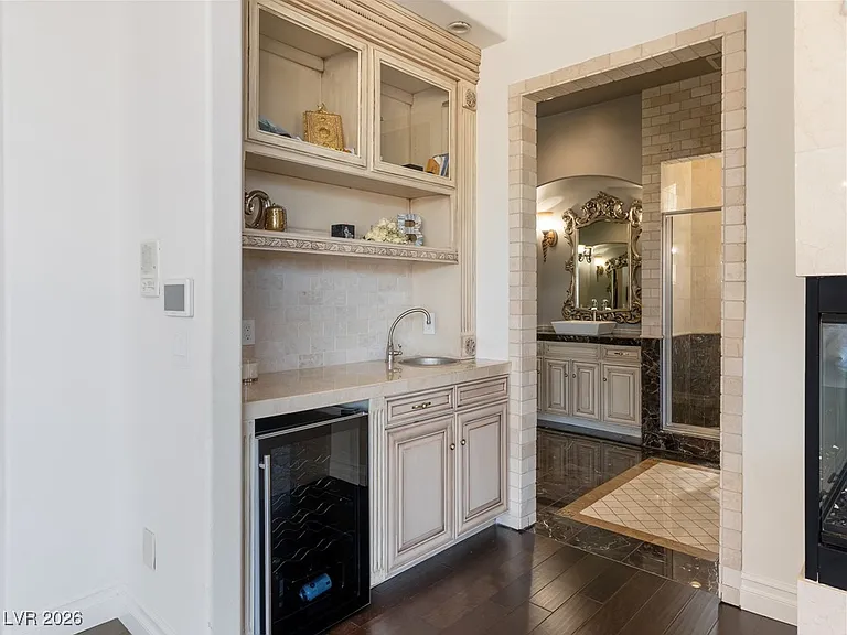 779 Clove Ct — Photo 36