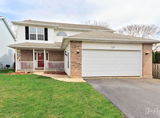 520 S Sheridan Rd, McHenry, IL 60051