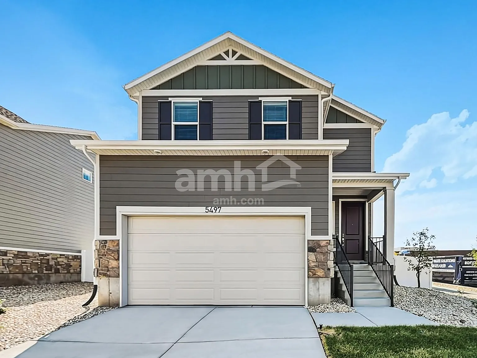 4 bed, 3.5 bath, 1871 sqft, $2,890 — Photo 1