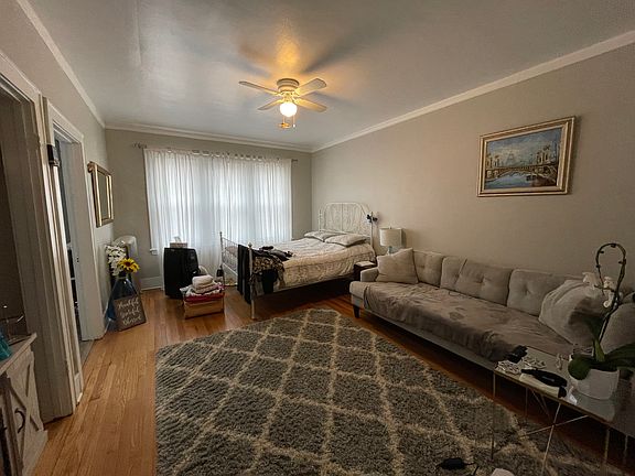 5th image of 4526 1/2 N Damen Ave APT 3B