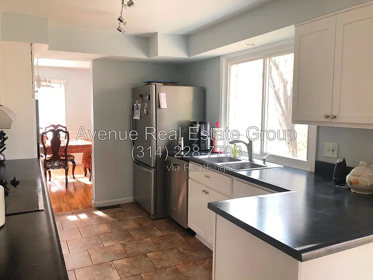 733 Jares Ct — Photo 4