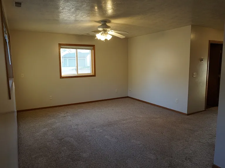 1400 E Rushmore Dr #2 — Photo 20