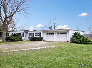 1608 Ridge Rd, Highland Park, IL 60035