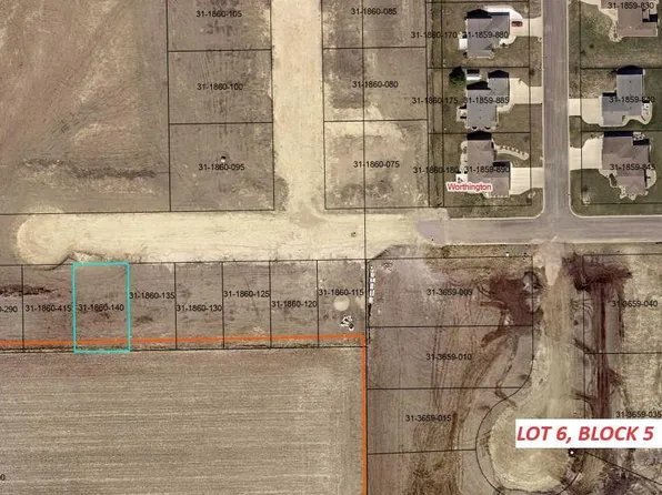 6 Sutterland Dr, Worthington, MN 56187