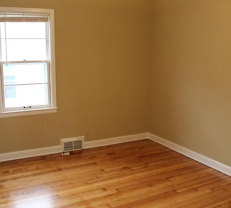 Larger bedroom