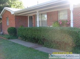 420 S Broadway Ave, Hinton, OK 73047