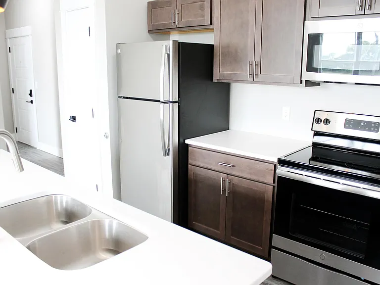Prairie Heights Apartments — Photo 59