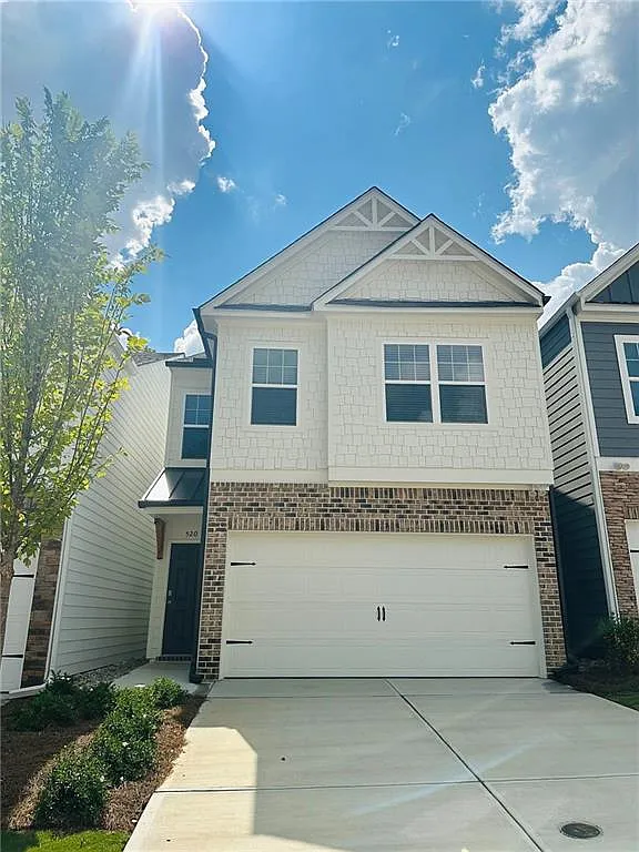 3 bed, 2.5 bath, 1734 sqft, $2,300 — Photo 1