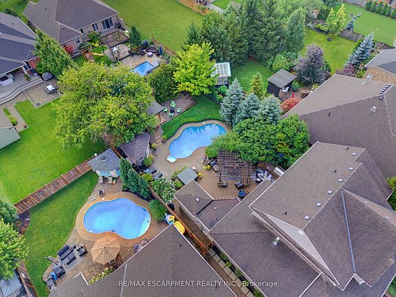 3rd image of 38 Hornak Rd
